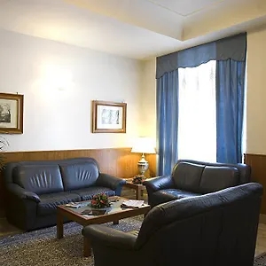 san-giorgio-naples.hotels-amalfi.com/